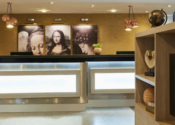 Leonardo London Heathrow Airport Hotel West Drayton 